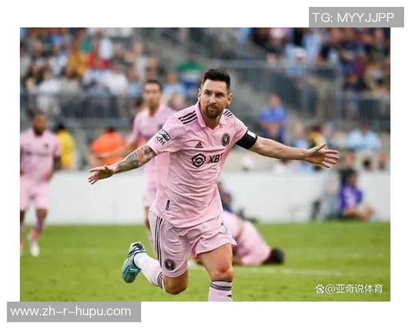 足球场上的火爆球星盘点：那些用激情与实力征服球迷的传奇人物